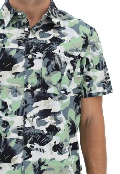 Camicia Manica Corta In Fantasia The North Face A55nd 10 Camicia Manica Corta In Fantasia The North Face A55nd -Negozio Da Uomo Alla Moda 084e1d6b50555851e493ed3c8319a251