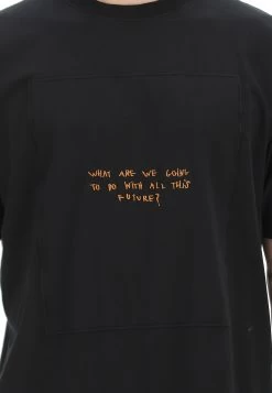 T-shirt 8.9 Over Con Ricamo Scritta -Negozio Da Uomo Alla Moda 1c3a15e7ea84c19929c91f9bfd23bc82