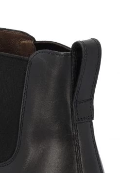 Stivaletto In Pelle Nera Con Elastici Nerogiardini I001663u 15 Stivaletto In Pelle Nera Con Elastici Nerogiardini I001663u -Negozio Da Uomo Alla Moda 2b61181cad21e4f12208805f56a0008a