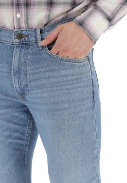 Jeans Lee Uomo Mod. Rider Con Lavaggio Chiaro Slim Fit -Negozio Da Uomo Alla Moda 334b42b213abca1e078246c8e732b1f9