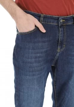 Jeans Gamba Dritta 8.9 Mod. Jacob -Negozio Da Uomo Alla Moda 37778d0e3eb2d61da9aa558441685a33