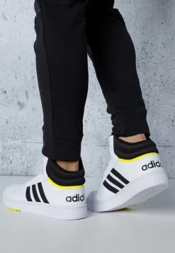 Sneakers Adidas Hoops 3.0 Mid Bianche E Nere Con Dettagli Gialli