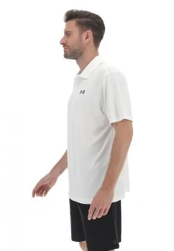 Polo Manica Corta Tecnica Under Armour Uomo -Negozio Da Uomo Alla Moda 3bc152edd303c9ebbf7fa2f72393cc03
