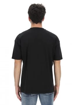 T-shirt 8.9 Over Con Ricamo Scritta -Negozio Da Uomo Alla Moda 3cc7b3cdb0f2269a6bf09e6f53b57265