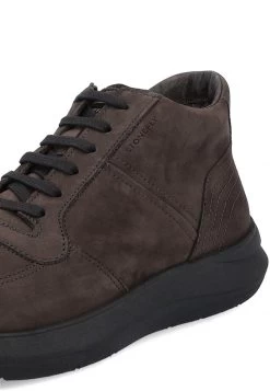 Polacchino In Pelle Stonefly Seven Season 5 Nabuk -Negozio Da Uomo Alla Moda 4740e6811a304e085f7653aaf212de8a