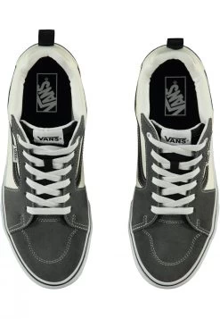 Sneakers Vans Filmore Scamosciata Uomo -Negozio Da Uomo Alla Moda 4f2df052aa8cd639d91e784849368b7a