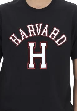 T-shirt Champion Stampa Harvard -Negozio Da Uomo Alla Moda 55ba64edb8f6b4bd9b39942a5add83fa