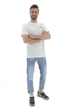 T-shirt Uomo Vans Con Scritta Logo A Contrasto Fronte E Retro -Negozio Da Uomo Alla Moda 581d76838b2084a0115deab09586c4bd