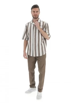 Camicia A Maniche Corte Only&sons A Righe Bicolor -Negozio Da Uomo Alla Moda 5f49d0d3df04e43dc59a7dcd27e3f029