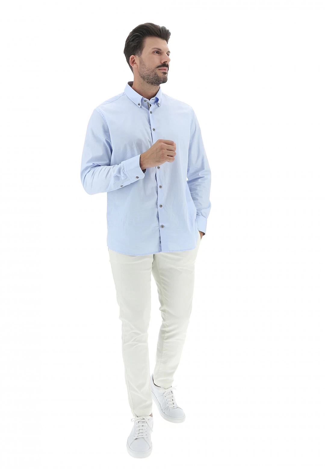 Camicia Uomo Bugatti In Cotone Tinta Unita Con Bottoni A Contrasto 7 Camicia Uomo Bugatti In Cotone Tinta Unita Con Bottoni A Contrasto - immagine 5