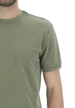 T-shirt Piquet Gas Scuba/s Rb 18 T-shirt Piquet Gas Scuba/s Rb -Negozio Da Uomo Alla Moda 61248c4bc6fb61bf64cd110e87e2c3bb