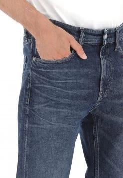 Jeans Calvin Klein Jeans Uomo Lavaggio Scuro Slim Taper -Negozio Da Uomo Alla Moda 6b201b439bb6641cd77f94d9627f724d