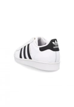 Sneakers Uomo Adidas Eg4958 Mod. Superstar Bianche E Nere -Negozio Da Uomo Alla Moda 7036a6605c297aa985ac56de0895f74a