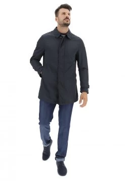 Giacca Antivento Milestone Theodor -Negozio Da Uomo Alla Moda 70c56c1587e646d1af555306c5864d81