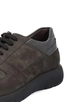 Scarpe Stonefly Stream 9 In Pelle Grigia -Negozio Da Uomo Alla Moda 7df754c11c2711869762e7ede34bcdc8