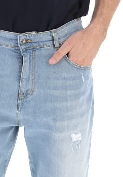 Jeans 8.9 Uomo Slim Fit Con Rotture E Lavaggio Chiaro Made In Italy -Negozio Da Uomo Alla Moda 7fe45900115b4133cccc0ec919344501