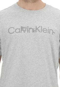 T-shirt Calvin Klein Sport Uomo Con Logo Sfumato Tono Su Tono -Negozio Da Uomo Alla Moda 800850266669d06f0d1bc0f012e77b8d