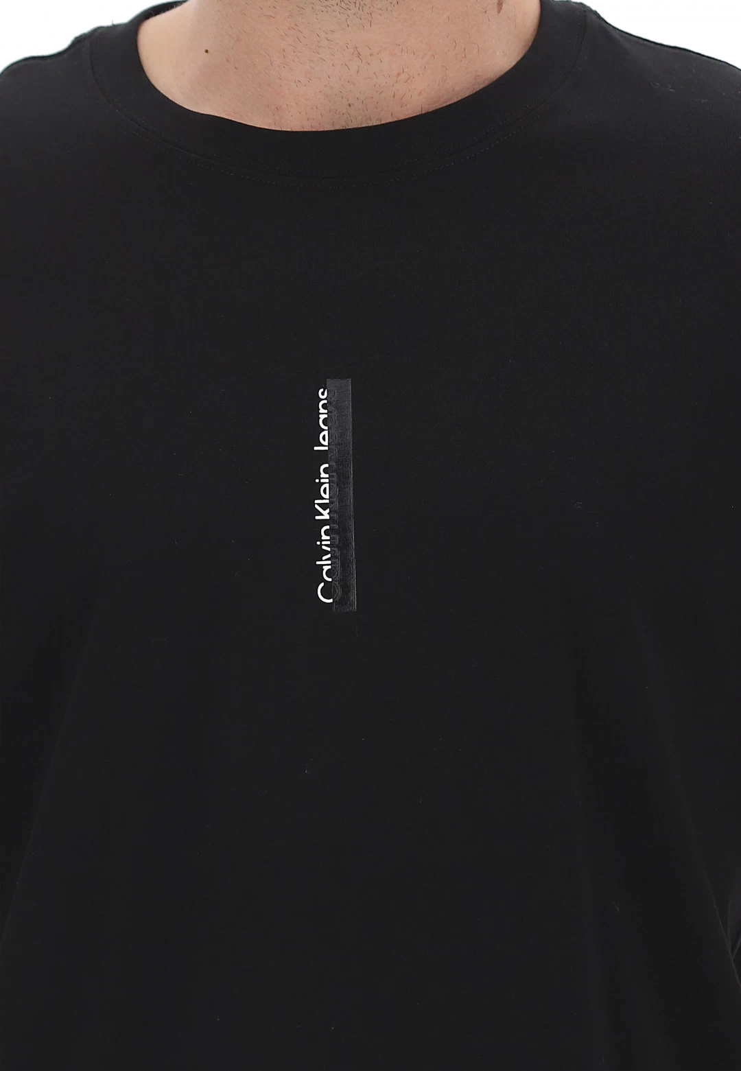 Calvin Klein Jeans T-shirt Calvin Klein J30j322558 Im Cotone Tinta Unita Con Logo Vesticale Fronte E Retro 7 Calvin Klein Jeans T-shirt Calvin Klein J30j322558 Im Cotone Tinta Unita Con Logo Vesticale Fronte E Retro - immagine 5