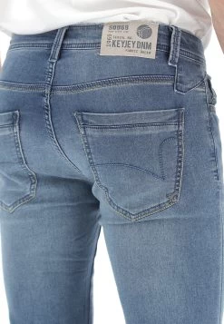 Jeans Keyjey Slim Fit Art. 49126682 -Negozio Da Uomo Alla Moda 85063aec61e5a0b47d385178dad0fd69