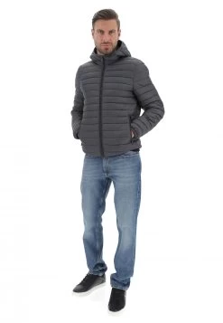 Giubbotto Imbottitio Light Con Cappuccio 8.9 Uomo -Negozio Da Uomo Alla Moda 85145f70e5b4f816bc4ae160afe3fbb1