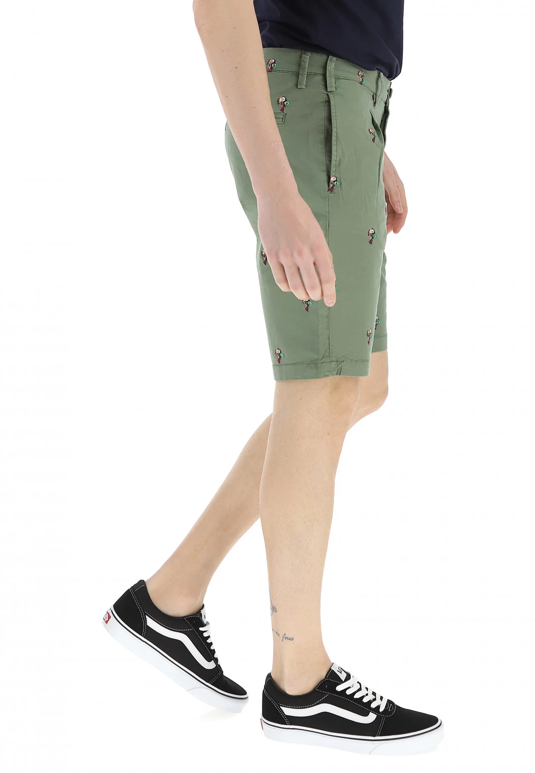 Bermuda 8.9 Ricami Tucano 9 Bermuda 8.9 Ricami Tucano - immagine 7