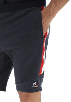 Bermuda Le Coq Sportif Art. 2120325 9 Bermuda Le Coq Sportif Art. 2120325 -Negozio Da Uomo Alla Moda 8a9e03fe4e8dabe029725f8004bc6ba7