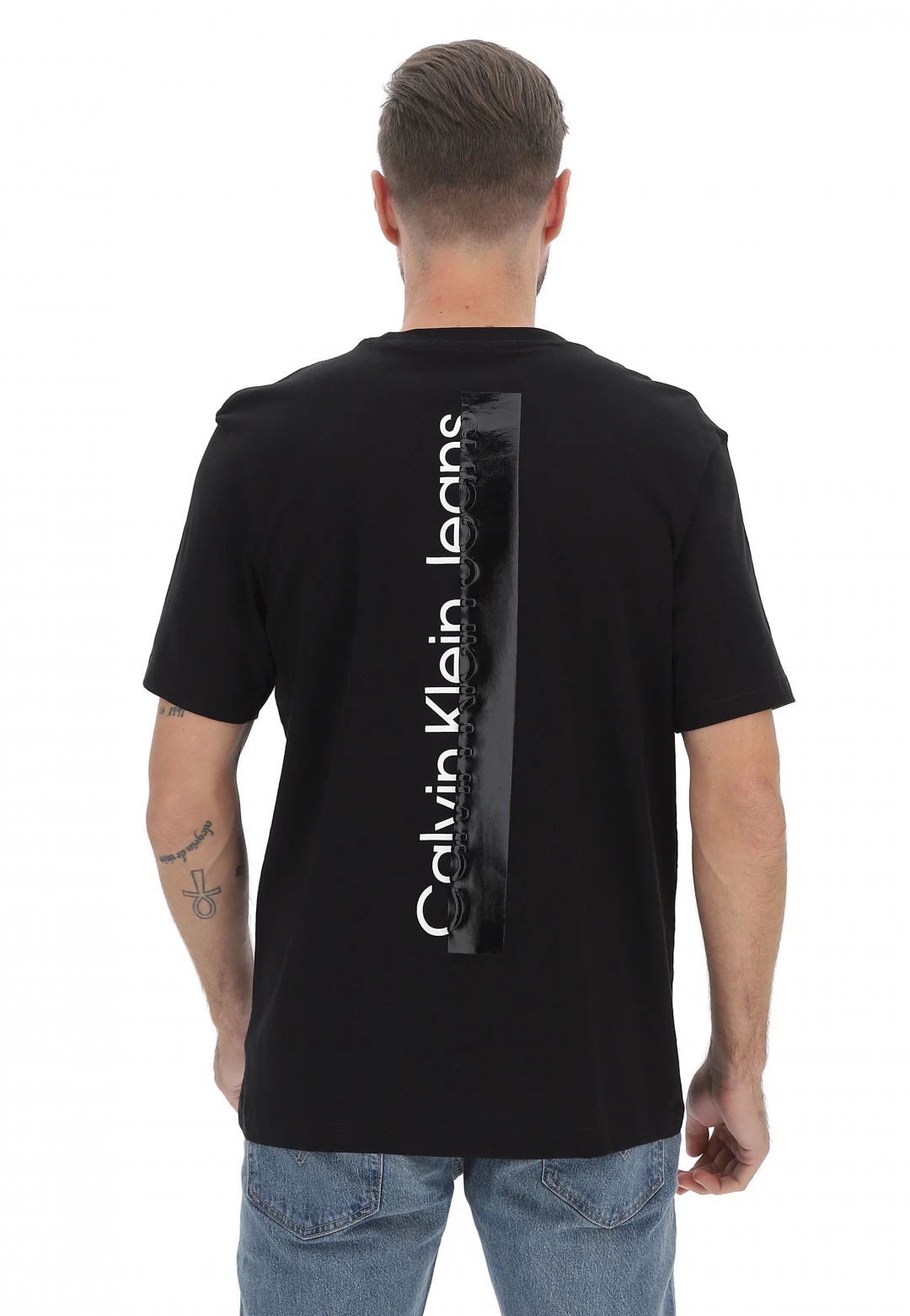 Calvin Klein Jeans T-shirt Calvin Klein J30j322558 Im Cotone Tinta Unita Con Logo Vesticale Fronte E Retro 4 Calvin Klein Jeans T-shirt Calvin Klein J30j322558 Im Cotone Tinta Unita Con Logo Vesticale Fronte E Retro - immagine 2