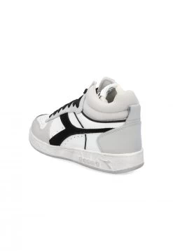 Sneakers Alte Diadora Magic Basket Demi Cut Icona Leather Bianco E Nero 12 Sneakers Alte Diadora Magic Basket Demi Cut Icona Leather Bianco E Nero -Negozio Da Uomo Alla Moda 904c05583ff9fa08916af74d763e9283