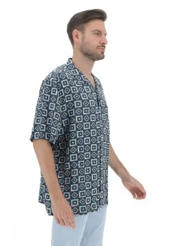 Camicia A Maniche Corte Lee Loose Fit In Fantasia -Negozio Da Uomo Alla Moda 972f9dea26f1a1559b231903ffbf51a0