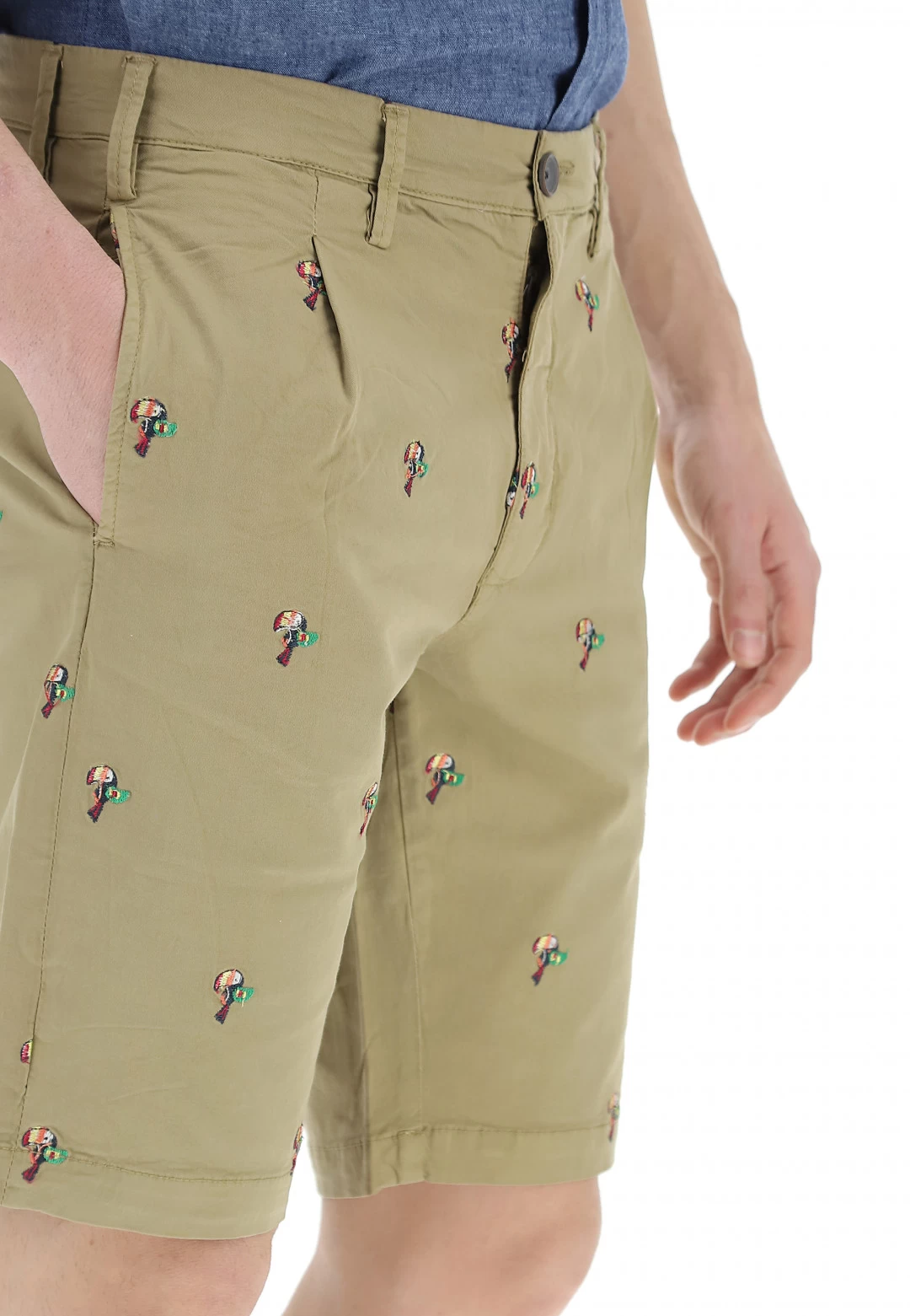 Bermuda 8.9 Ricami Tucano 7 Bermuda 8.9 Ricami Tucano - immagine 5