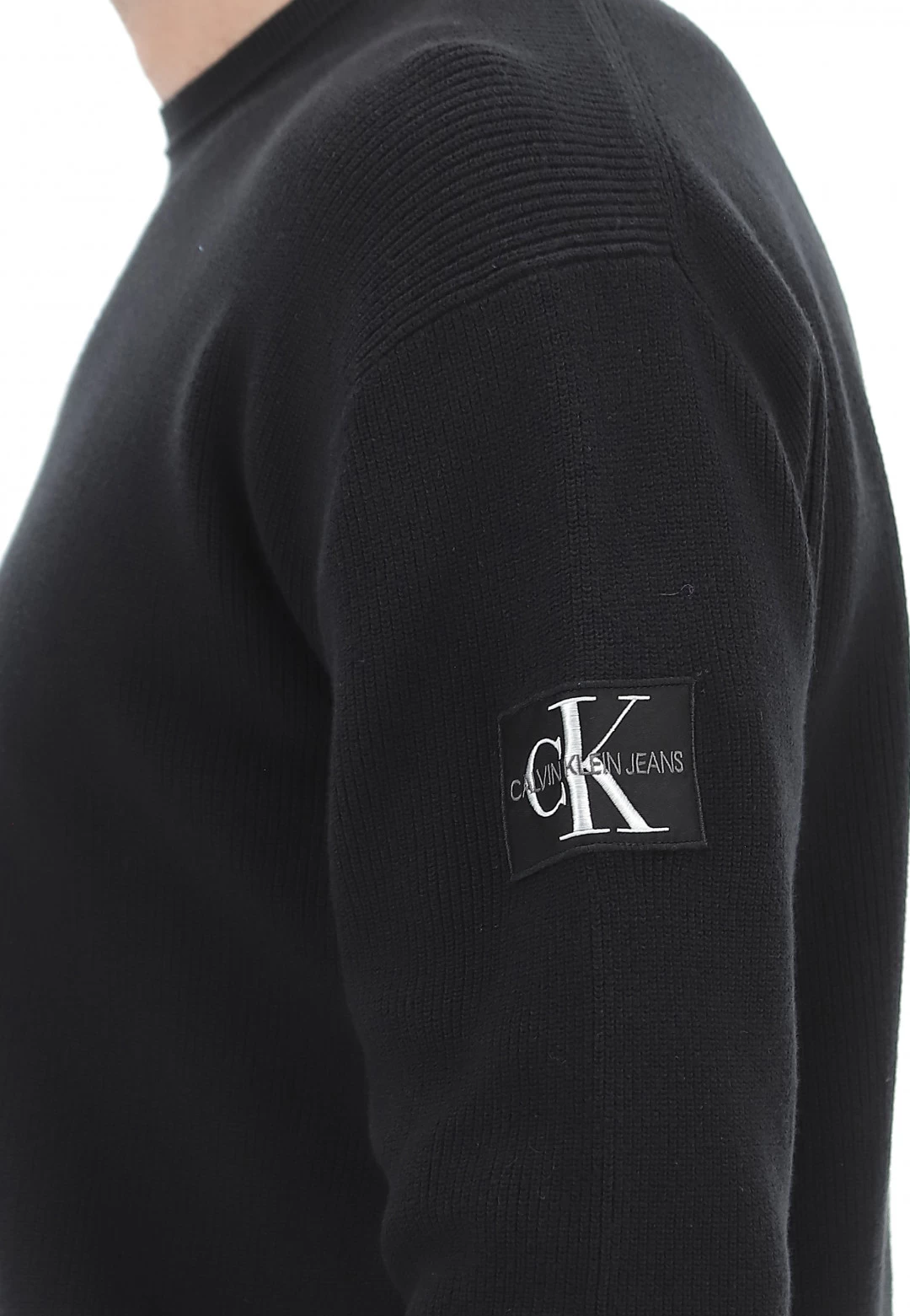 Maglioncino Calvin Klein Jeans Uomo A Costine Con Patch Sulla Manica 7 Maglioncino Calvin Klein Jeans Uomo A Costine Con Patch Sulla Manica - immagine 5