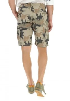 Bermuda Mimetici Smiling London -Negozio Da Uomo Alla Moda c264d892a9c4a401992cf6e13dcafd52