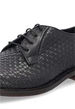 Scarpe Stingate Piùdue 1145 In Pelle Made In Italy 28 Scarpe Stingate Piùdue 1145 In Pelle Made In Italy -Negozio Da Uomo Alla Moda c6d9dbc277c12da92aba2f488a0462e1