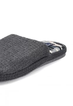 Ciabatte De Fonseca Roma In Tessuto Fantasia Camouflage 28 Ciabatte De Fonseca Roma In Tessuto Fantasia Camouflage -Negozio Da Uomo Alla Moda ca0a73c7a97bae37b5cb19301d19f27a