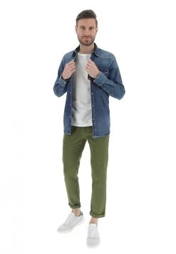 Camicia In Denim Gas Uomo Con Bottoni A Pressione 10 Camicia In Denim Gas Uomo Con Bottoni A Pressione -Negozio Da Uomo Alla Moda ca54d3a77e648f664105239351d094fb