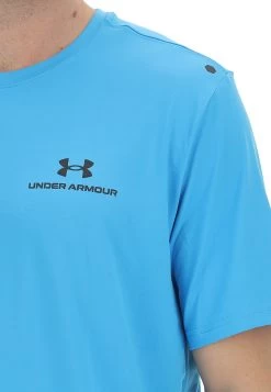 T-shirt Outdoor Under Armour 1366138 Rush™ Energy Da Uomo -Negozio Da Uomo Alla Moda d4bad0a0b4ee1cf59005879190578ec9