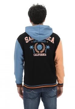 Giacca Age College Uomo Con Cappuccio E Stampa Sul Retro Made In Italy -Negozio Da Uomo Alla Moda e8240d0f33a80c8d8c385b0f92ca2015