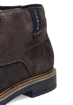 Polacco In Pelle Scamosciata Bugatti Art. 33183736 1400 -Negozio Da Uomo Alla Moda e8a1327ce4340ac0783d455ac512721a