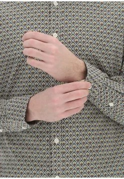 Camicia Age Uomo In Fantasia Multicolor Elasticizzata Slim Fit 9 Camicia Age Uomo In Fantasia Multicolor Elasticizzata Slim Fit -Negozio Da Uomo Alla Moda ef23e3deb9c218430cfabcb8983a7f6f