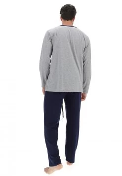 Pigiama Lungo Bicolor Uomo 24 Pigiama Lungo Bicolor Uomo -Negozio Da Uomo Alla Moda fa5aa1b2b2baf76b756db4c8b5507537